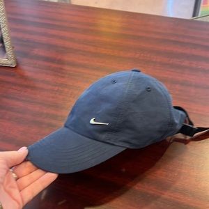 Nike Heritage Golf Hat